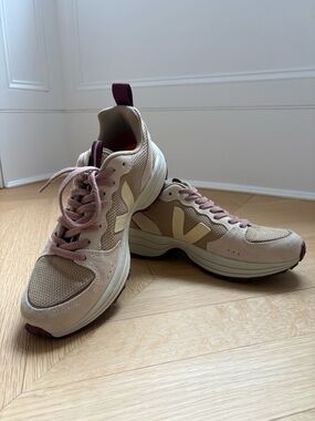 Veja Women’s V-10 Sneakers in Beige, Pink and Burgundy Accents